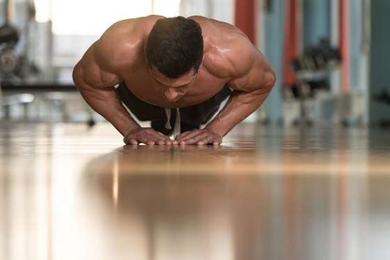 5 variants of push-ups to explode